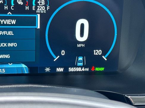 Certified 2022 Ford F150 Lariat w/ Equipment Group 501A Mid AWD/4WD image 26