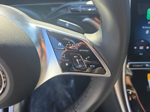 Certified 2026 Mercedes-Benz GLC 300 image 29