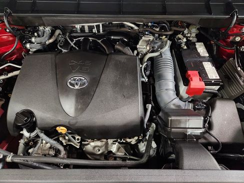 Used 2021 Toyota Highlander Limited image 54