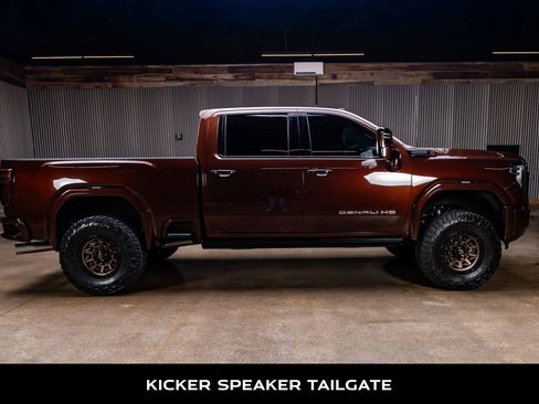Used 2024 GMC Sierra 2500 Denali Ultimate w/ Max Trailering Package AWD/4WD image 10