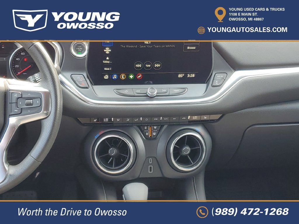 Certified 2024 Chevrolet Blazer LT w/ Convenience Package FWD image 25