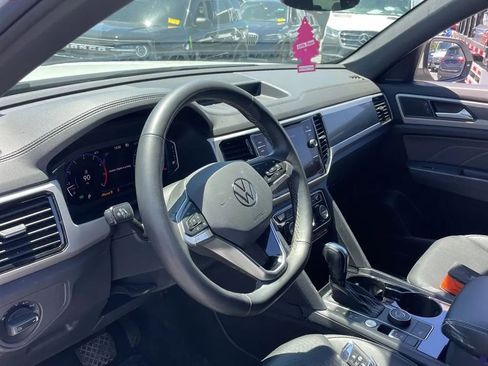 Used 2021 Volkswagen Atlas Cross Sport SEL AWD/4WD image 18