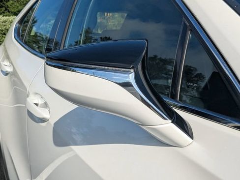 Used 2019 Lexus UX 200 w/ Accessory Package FWD image 12