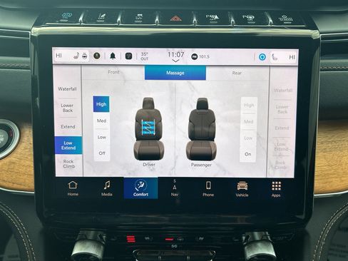 Used 2023 Jeep Grand Cherokee Summit image 21