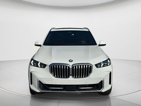 Certified 2024 BMW X5 sDrive40i w/ Premium Package RWD image 3