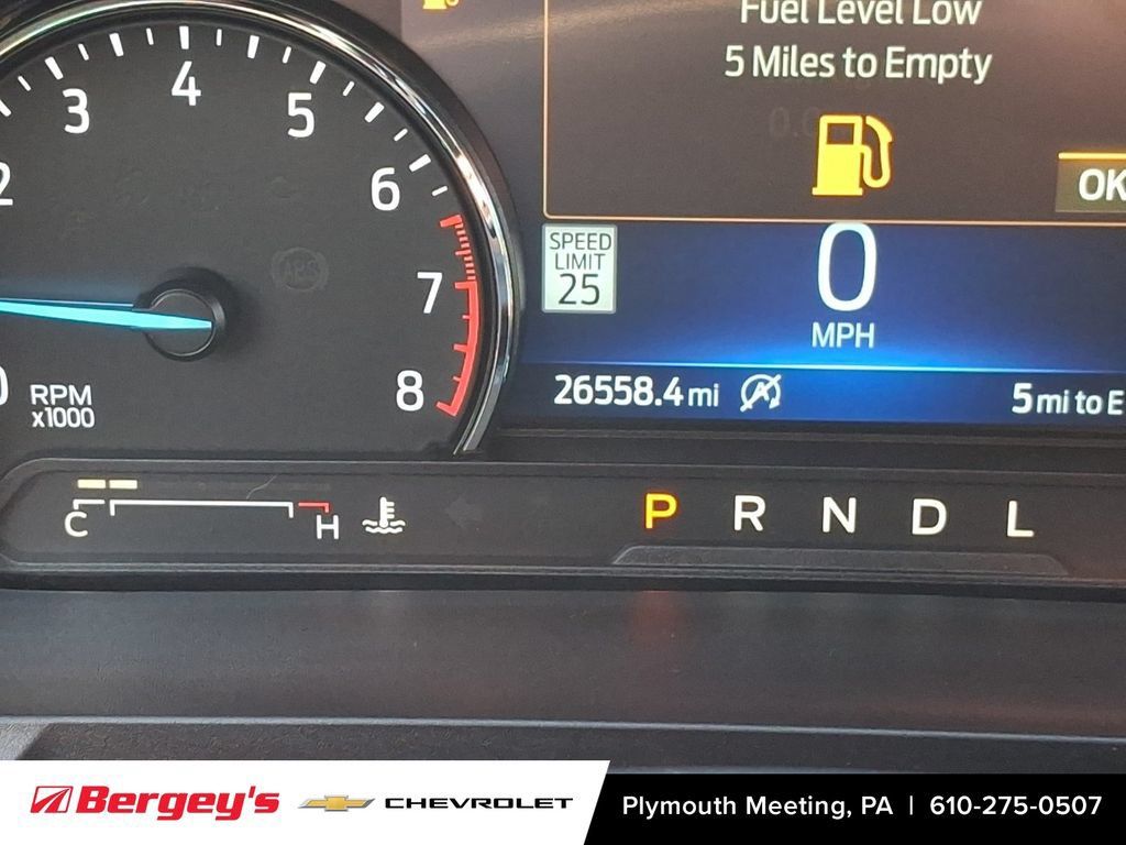 Used 2023 Ford Explorer XLT w/ Equipment Group 202A AWD/4WD image 24