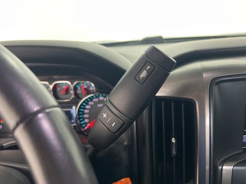 Used 2018 Chevrolet Silverado 1500 LT w/ All Star Edition image 15