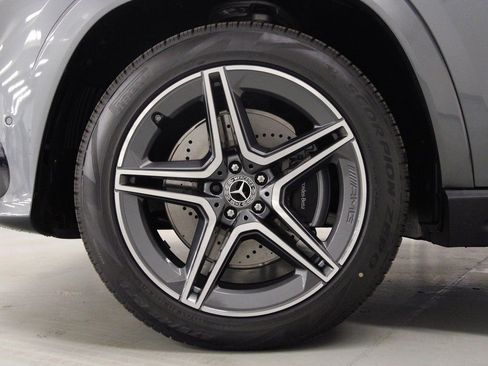 New 2026 Mercedes-Benz GLS 450 4MATIC image 7