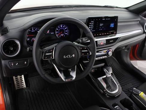 Used 2024 Kia Forte GT-Line image 9