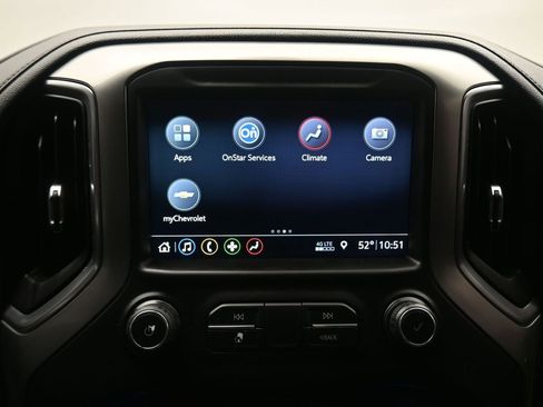 Used 2019 Chevrolet Silverado 1500 RST image 18