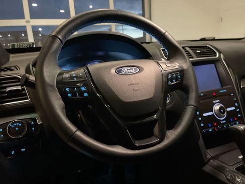 Used 2019 Ford Explorer Sport w/ Equipment Group 401A image 14