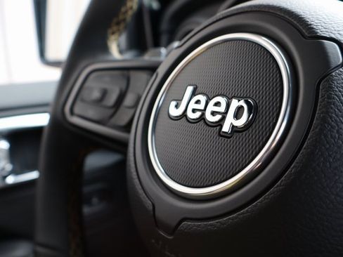 New 2025 Jeep Wrangler Unlimited Rubicon 392 image 32