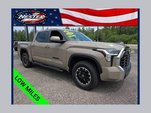 Used 2026 Toyota Tundra SR5 AWD/4WD image 1