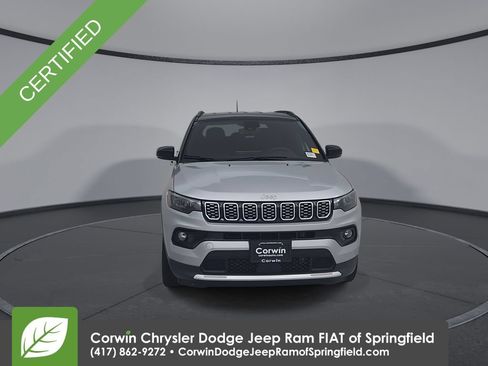 Certified 2025 Jeep Compass Limited AWD/4WD image 6