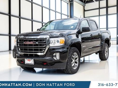 Used 2022 GMC Canyon AT4 w/ Trailering Package AWD/4WD image 17