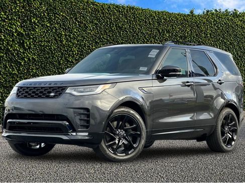 New 2025 Land Rover Discovery Dynamic SE AWD/4WD image 2