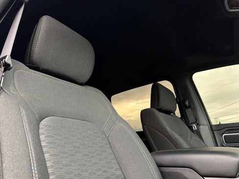 Used 2025 RAM 1500 Big Horn AWD/4WD image 19