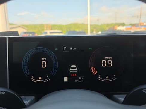 Used 2025 Hyundai Sonata SEL FWD image 22