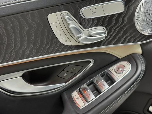 Used 2016 Mercedes-Benz C 63 AMG S image 18