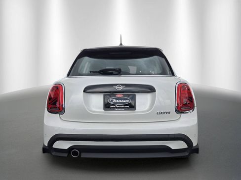 Used 2024 MINI Cooper 4-Door Hardtop FWD image 6