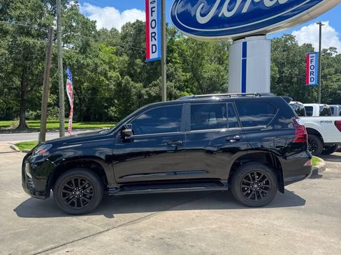 Used 2022 Lexus GX 460 w/ Black Line Special Edition AWD/4WD image 3