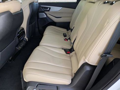 Used 2025 Acura MDX SH-AWD w/ Technology Package image 21