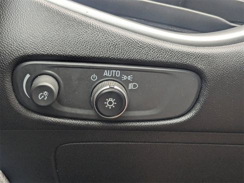 Used 2024 Chevrolet Malibu LT image 24