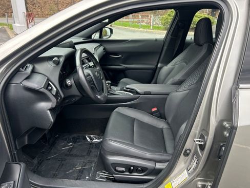 Used 2022 Lexus UX 250h w/ Premium Package AWD/4WD image 17