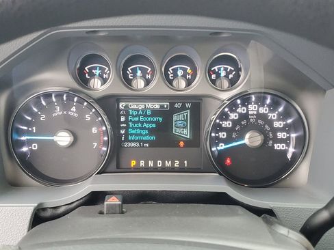 Used 2016 Ford F250 XLT w/ XLT Value Package image 18