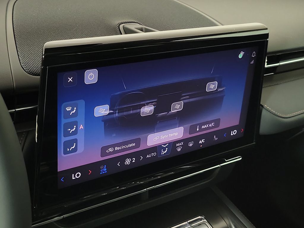 New 2026 Lincoln Nautilus Premier w/ Equipment Group 102A AWD/4WD image 28