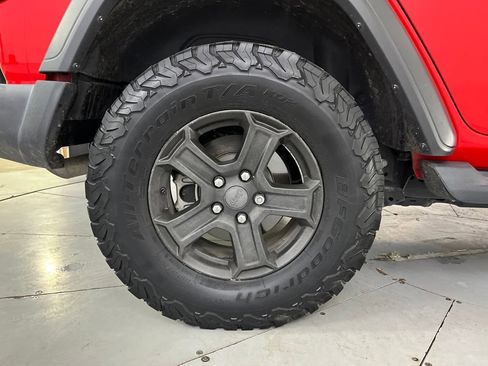 Used 2018 Jeep Wrangler Unlimited Sport S image 16