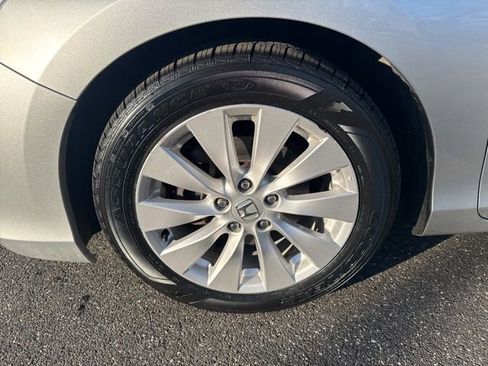 Used 2014 Honda Accord EX-L image 11