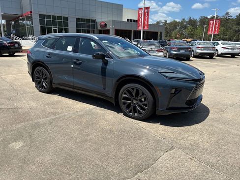 New 2026 Toyota Crown Signia AWD/4WD image 9