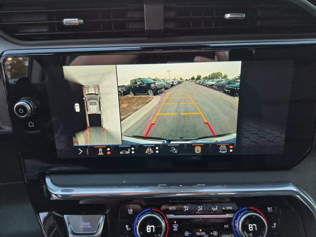 Used 2025 GMC Sierra 1500 Denali AWD/4WD image 25