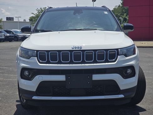 Used 2022 Jeep Compass Limited AWD/4WD image 11