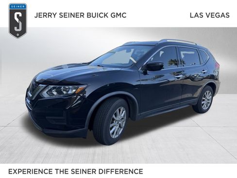 Used 2020 Nissan Rogue SV image 1