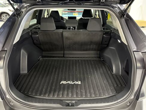 Used 2025 Toyota RAV4 XLE w/ Weather Package AWD/4WD image 25
