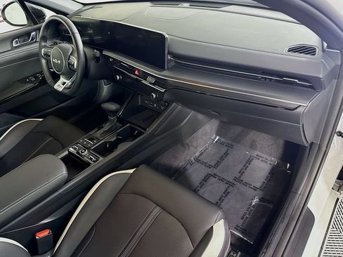 Certified 2025 Kia K5 GT-Line AWD/4WD image 32
