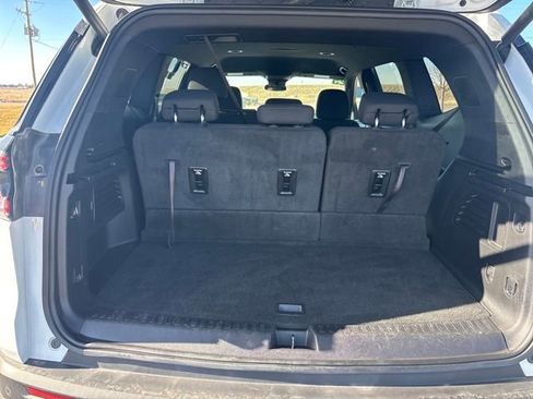 Certified 2025 GMC Acadia Elevation image 25