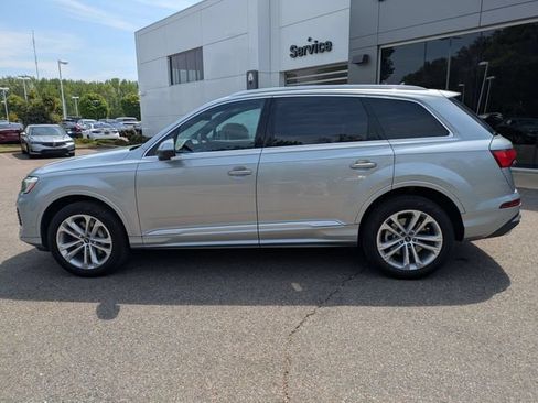 Used 2025 Audi Q7 3.0T Premium Plus AWD/4WD image 3