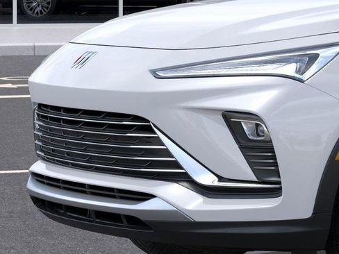 New 2025 Buick Envista Preferred image 13