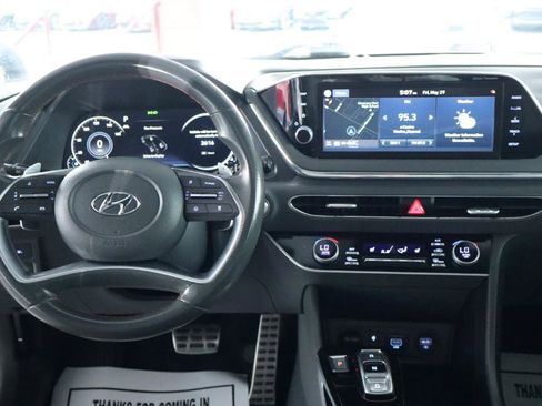 Used 2021 Hyundai Sonata SEL Plus w/ Tech Package FWD image 17