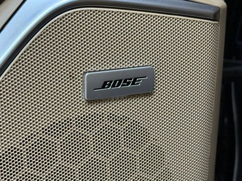 Used 2018 Cadillac Escalade Platinum image 27