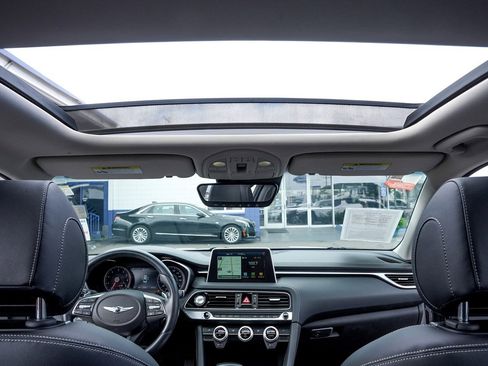 Used 2021 Genesis G70 2.0T w/ Elite Package image 24