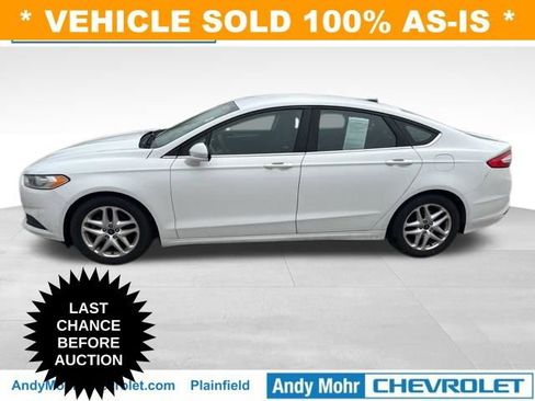 Used 2015 Ford Fusion SE image 6