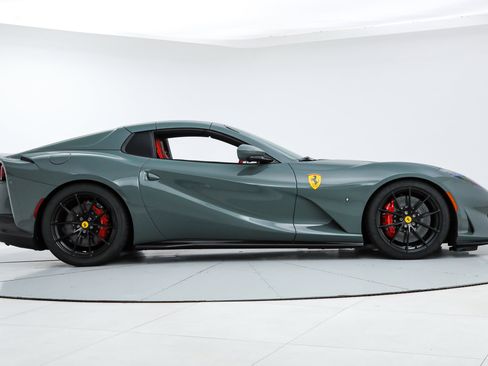 Certified 2022 Ferrari 812 GTS RWD image 11