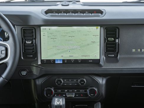 New 2026 Ford Bronco Badlands AWD/4WD image 23