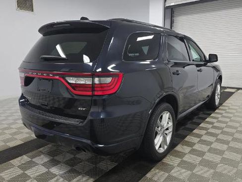 Used 2024 Dodge Durango GT image 3