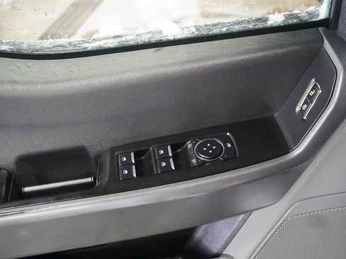 Used 2023 Ford F250 XLT image 23