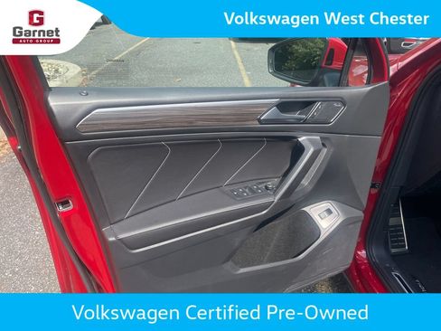 Used 2024 Volkswagen Tiguan SEL R-Line AWD/4WD image 11